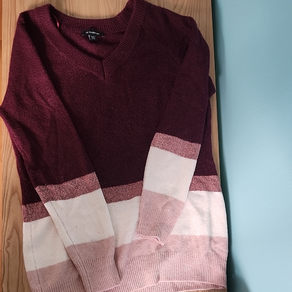 Le Chateau Women's V-Neck Sweater in Burgundy and Pink